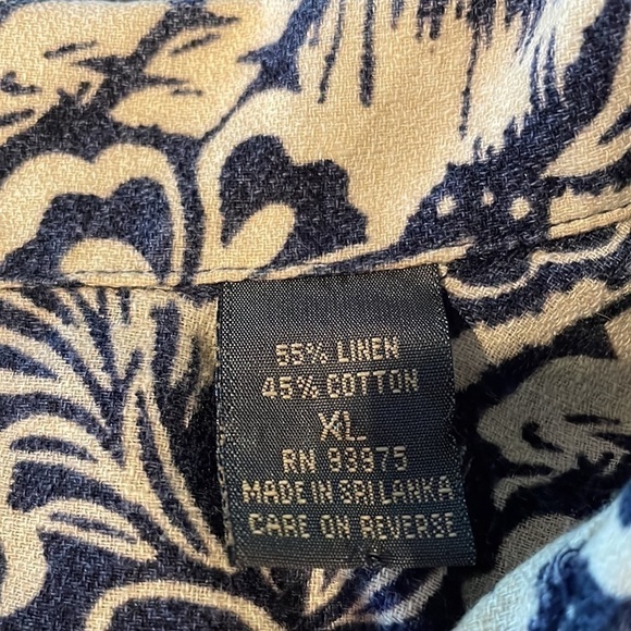 Jos A Banks Buttoned Floral Shirt - Picture 4 of 6